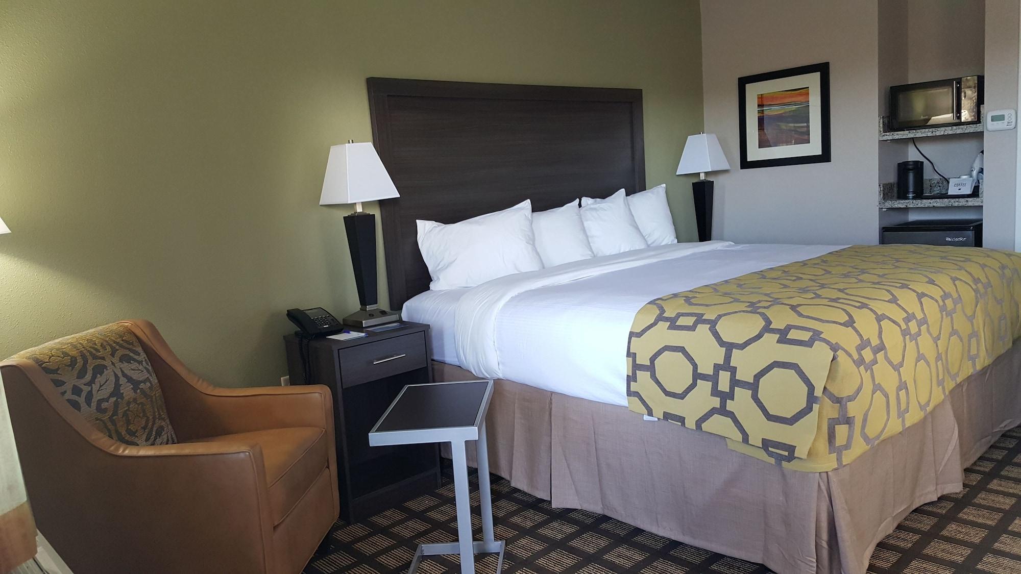 Baymont By Wyndham Clarksville Extérieur photo